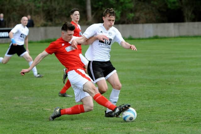 Loxwood v Arundel FC. 01-04-17. Pic Steve Robards  SR1706396 SUS-170304-113956001