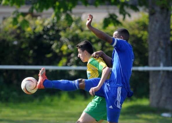 Hailsham V Broadbridge Heath 8/4/17 (Photo by Jon Rigby) SUS-171004-205448008