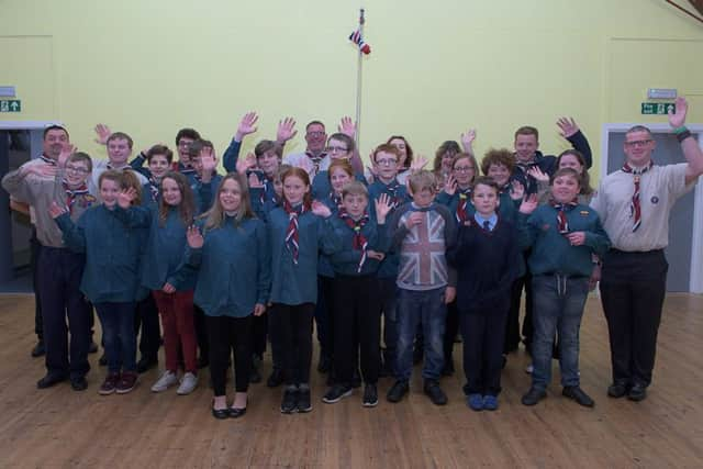 Explorer Scout Unit at the 1st Sidley (All Saints) Scout Group SUS-170805-124454001