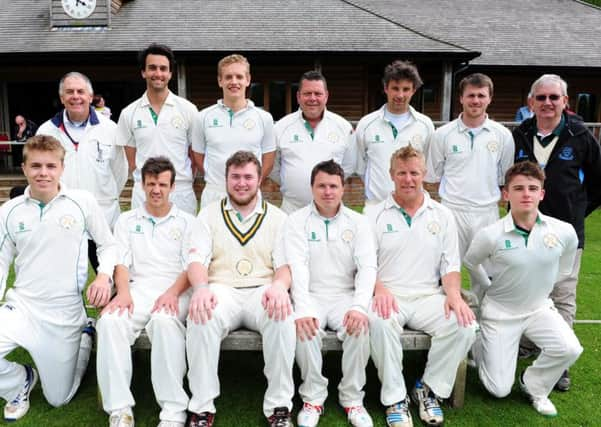 ks170921-1 Spt Crick WChiltWor  phot kate
West Chiltington Cricket team.ks170921-1 SUS-170523-130149008