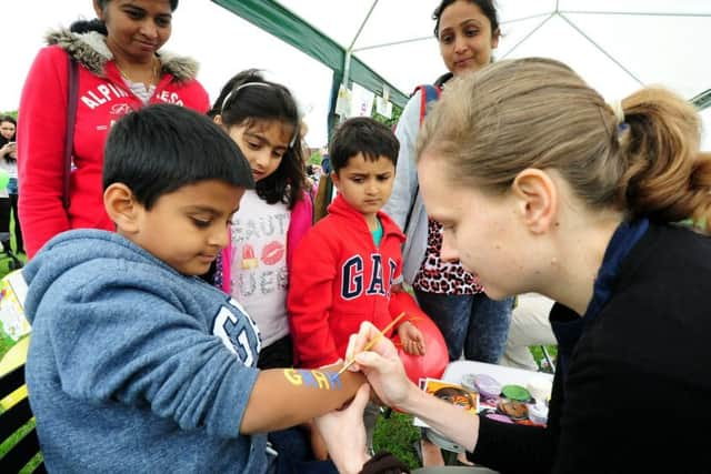 Gail Garraway with Grahish Shah ks170934-4