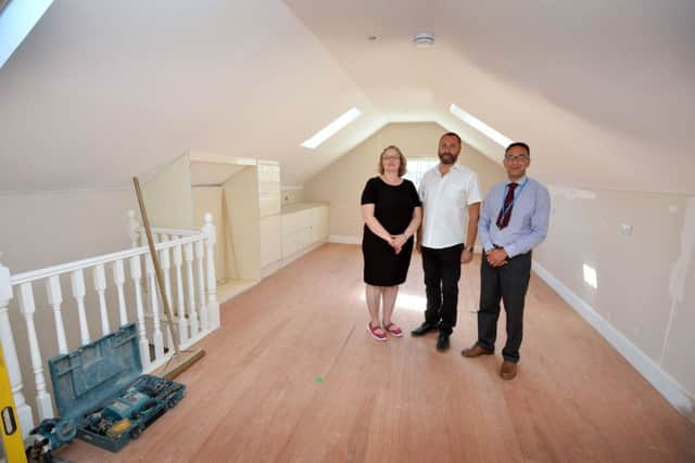 Sara Lee Trust Therapy Centre, Sidley.

L-R Maria Gonet (Fundraising Manager), Michael Lear (Chair of the Trustee Board) and Dan Redsull (Chief Executive). SUS-170613-134317001