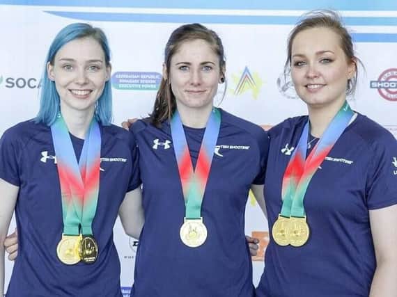 Katie Gleeson (centre) with her three-position rifle European team gold medal.