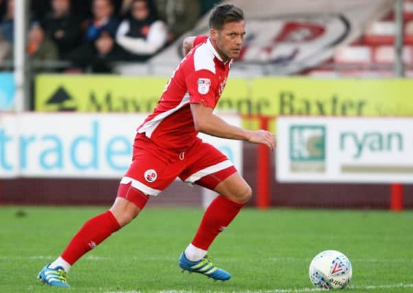 DM17103022a.jpg Football: Crawley FC v Luton. Photo by Derek Martin Photography. SUS-171021-185123008